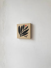 Load image into Gallery viewer, Growing up // Augti