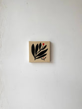 Load image into Gallery viewer, Growing up // Augti